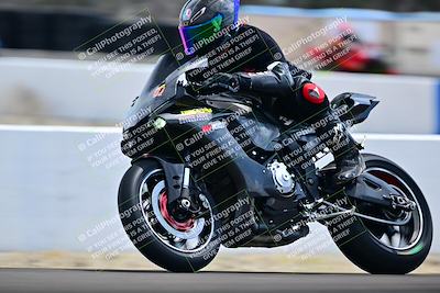 media/Apr-18-2025-TrackDaz (Fri) [[45f5874c44]]/B Group/Session 4 (Turn 6 - Outside)/